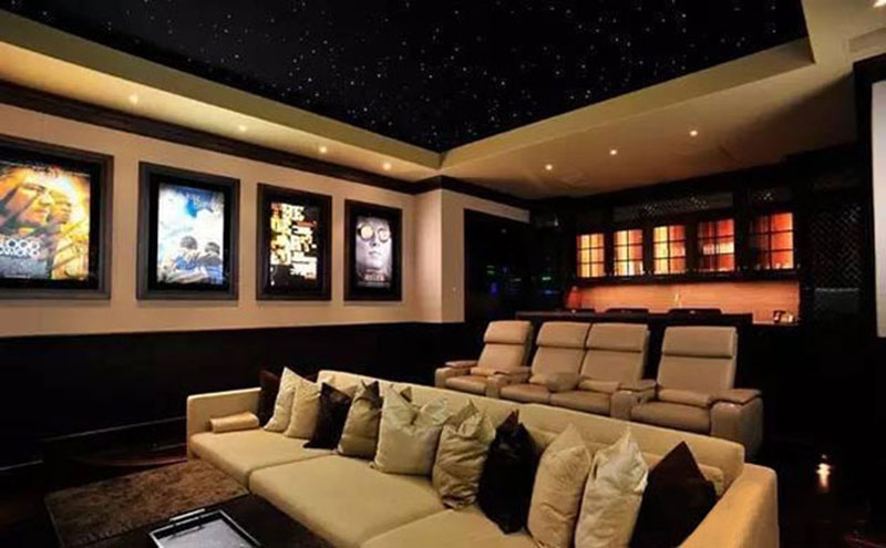 室內聲音的變化過程：增長、穩定和衰減